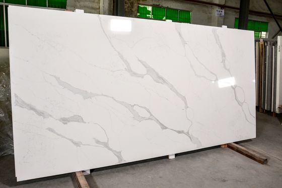Stevige Witte Calacatta-Kwartssteen voor Countertops Bouwmaterialen