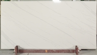 De witte Slijtvaste Hardheid van de Steenlijst van het Antisteunbalk Kunstmatige Kwarts 6.5 Mohs