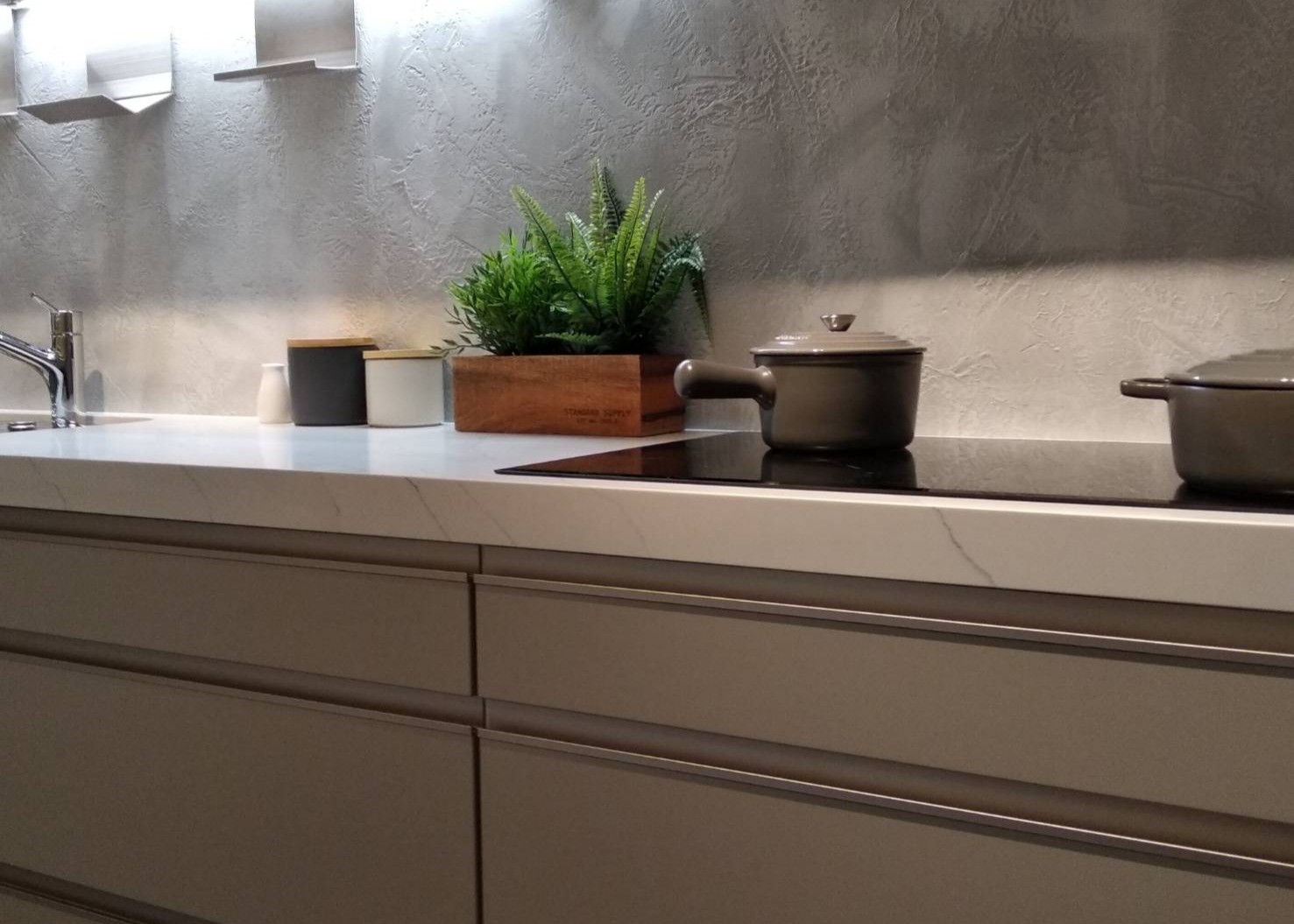 De UV Scherpe Bovenkant van de Kwartssteen